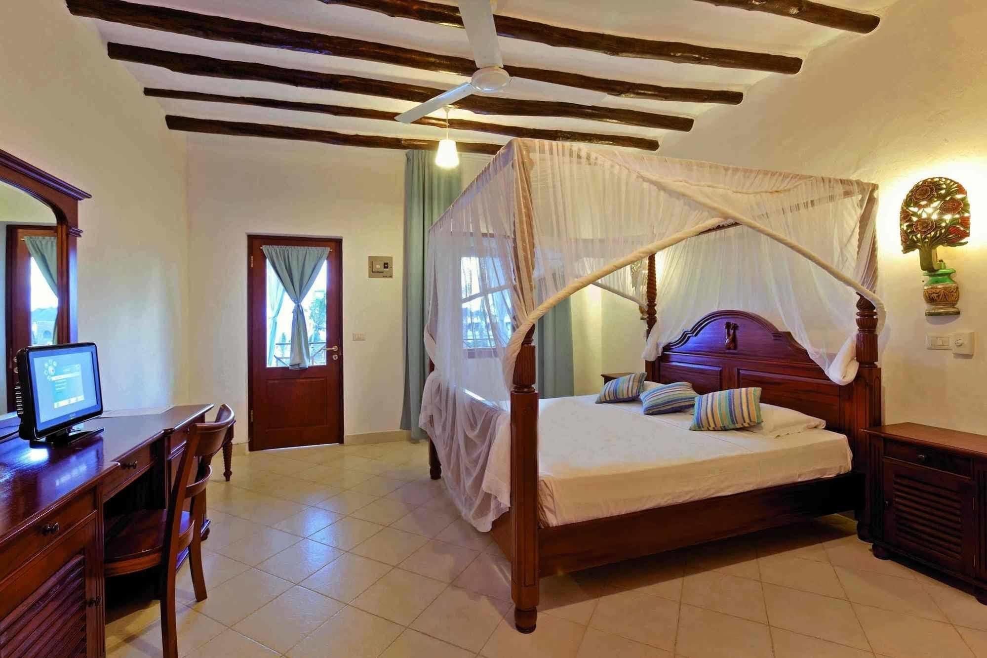 Twiga Beach Resort Watamu Kültér fotó